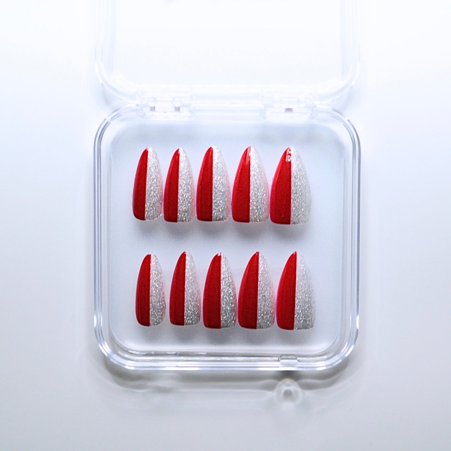 Scarlet Dagger (Press-On Nail Set, 30pc, Stiletto)