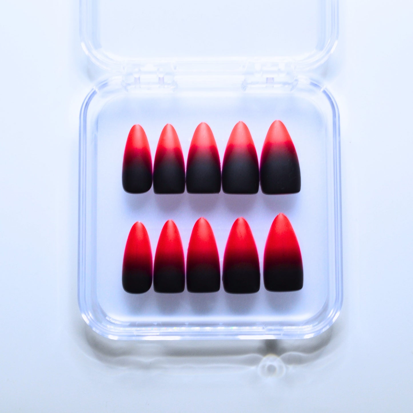 Crimson Thorn (Press-On Nail Set, 30pc, Stiletto)
