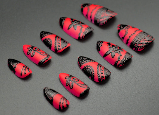 Red Lace (Press-On Nail Set, 30pc, Almond)