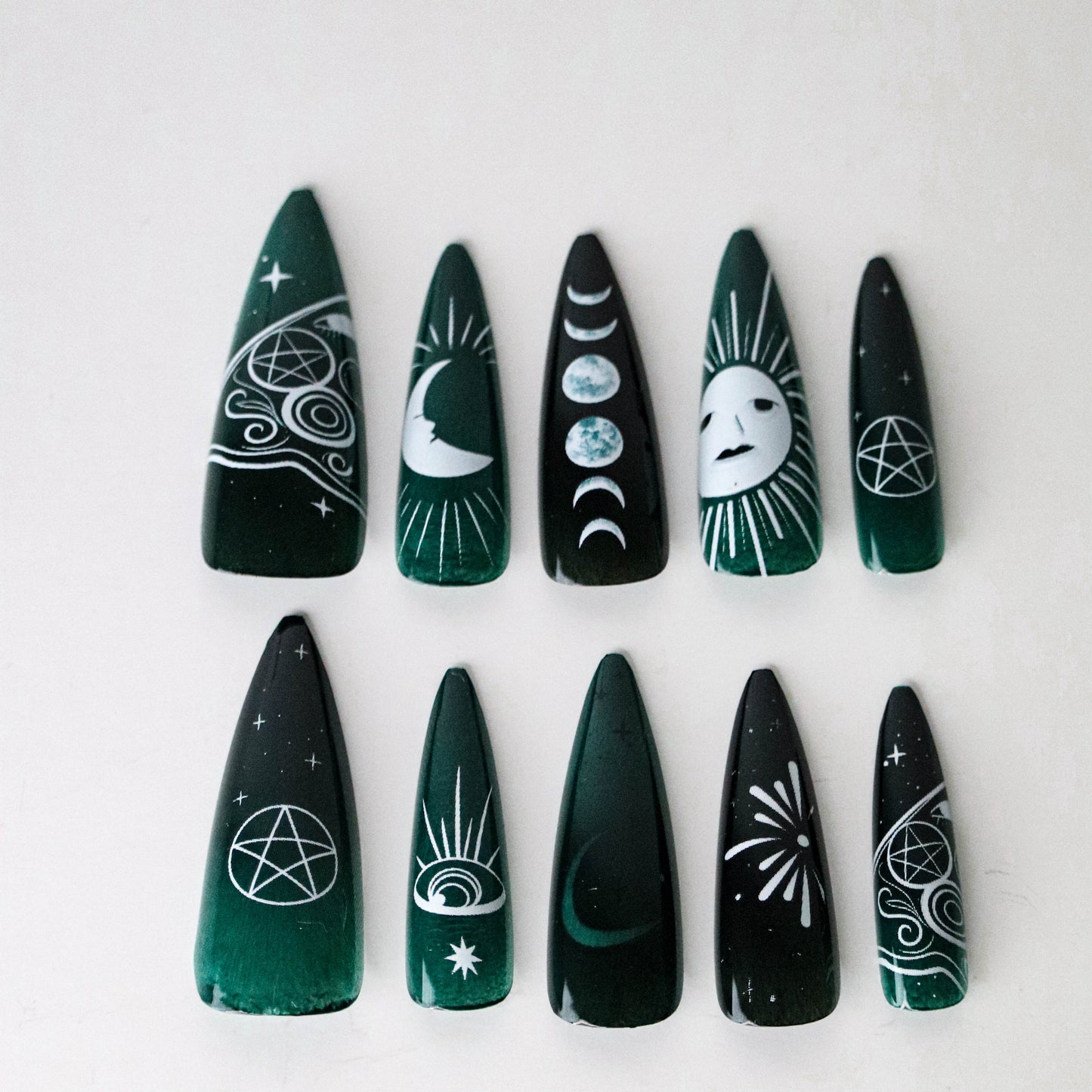 Sigils (Press-On Nail Set, 24pc, Stiletto)