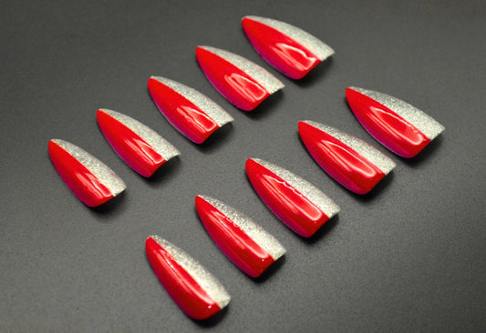 Scarlet Dagger (Press-On Nail Set, 30pc, Stiletto)