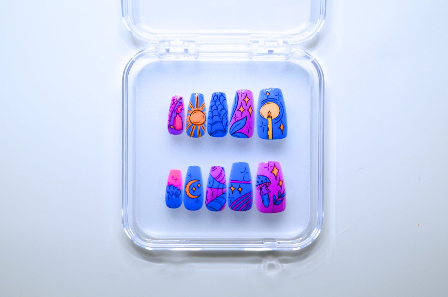 Love Potion (Press-On Nail Set, 30pc, Coffin)
